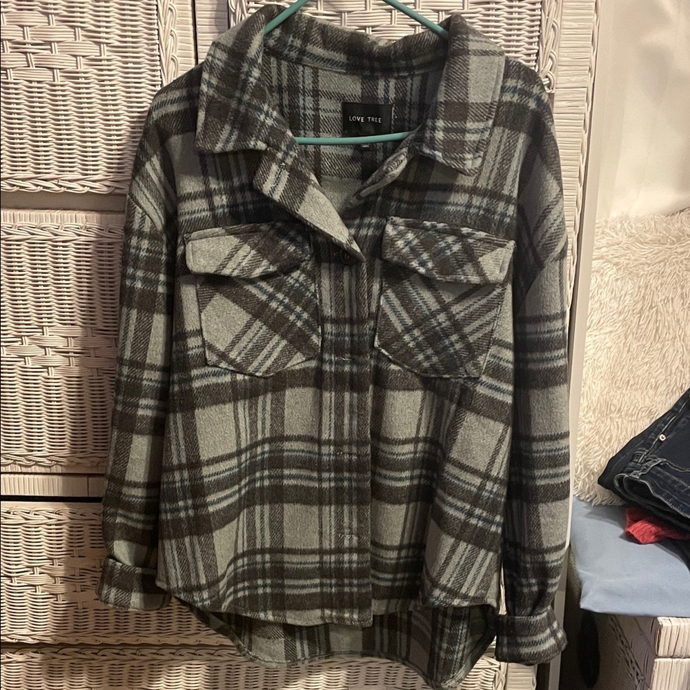 Love Tree Women's Utility Jacket - Black and Gray Plaid